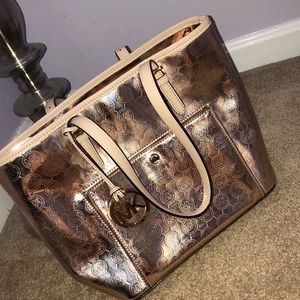 MICHAEL KORS BAG